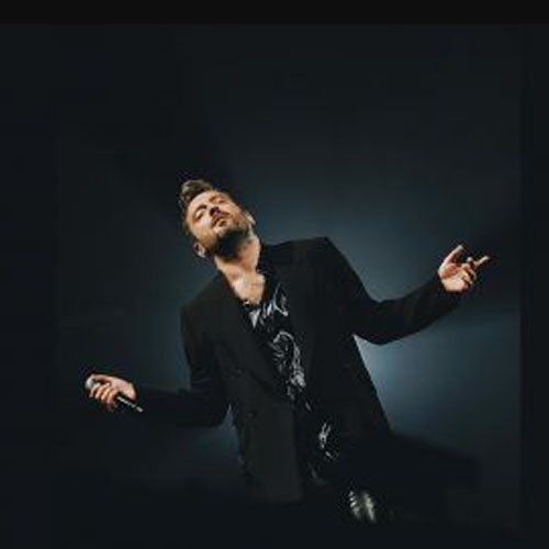 Cesare Cremonini, esauriti i 13 stadi del tour