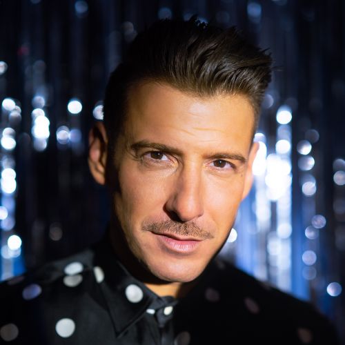 Francesco Gabbani il nuovo singolo  Peace and love